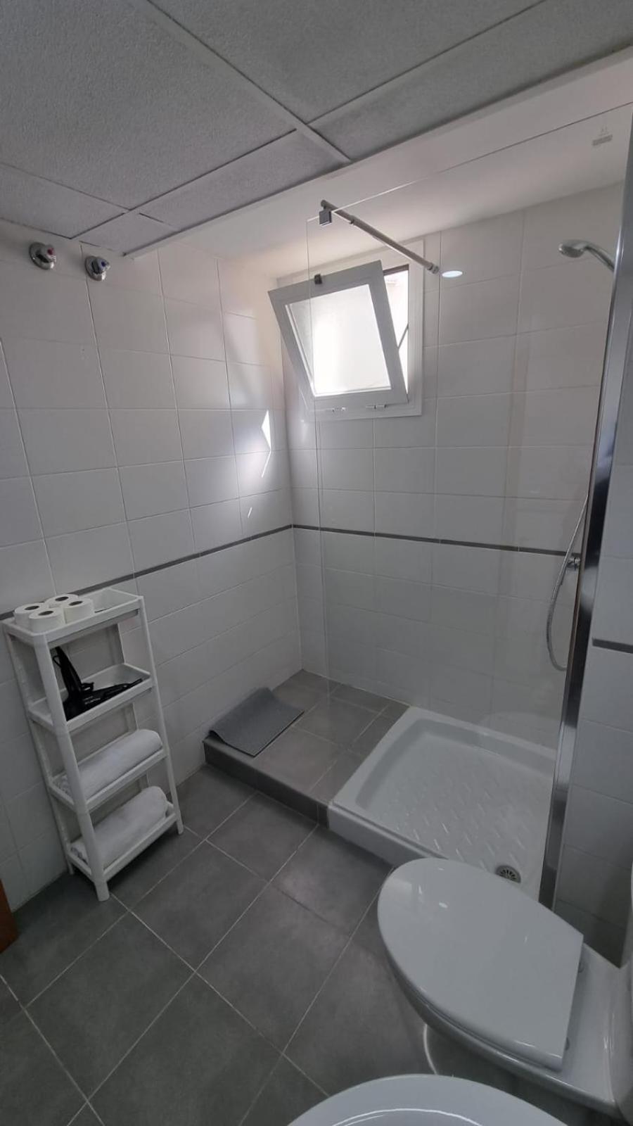 Moderno Apartamento 3 Dormitorios, Garaje Y Piscina La Algaba Exterior foto
